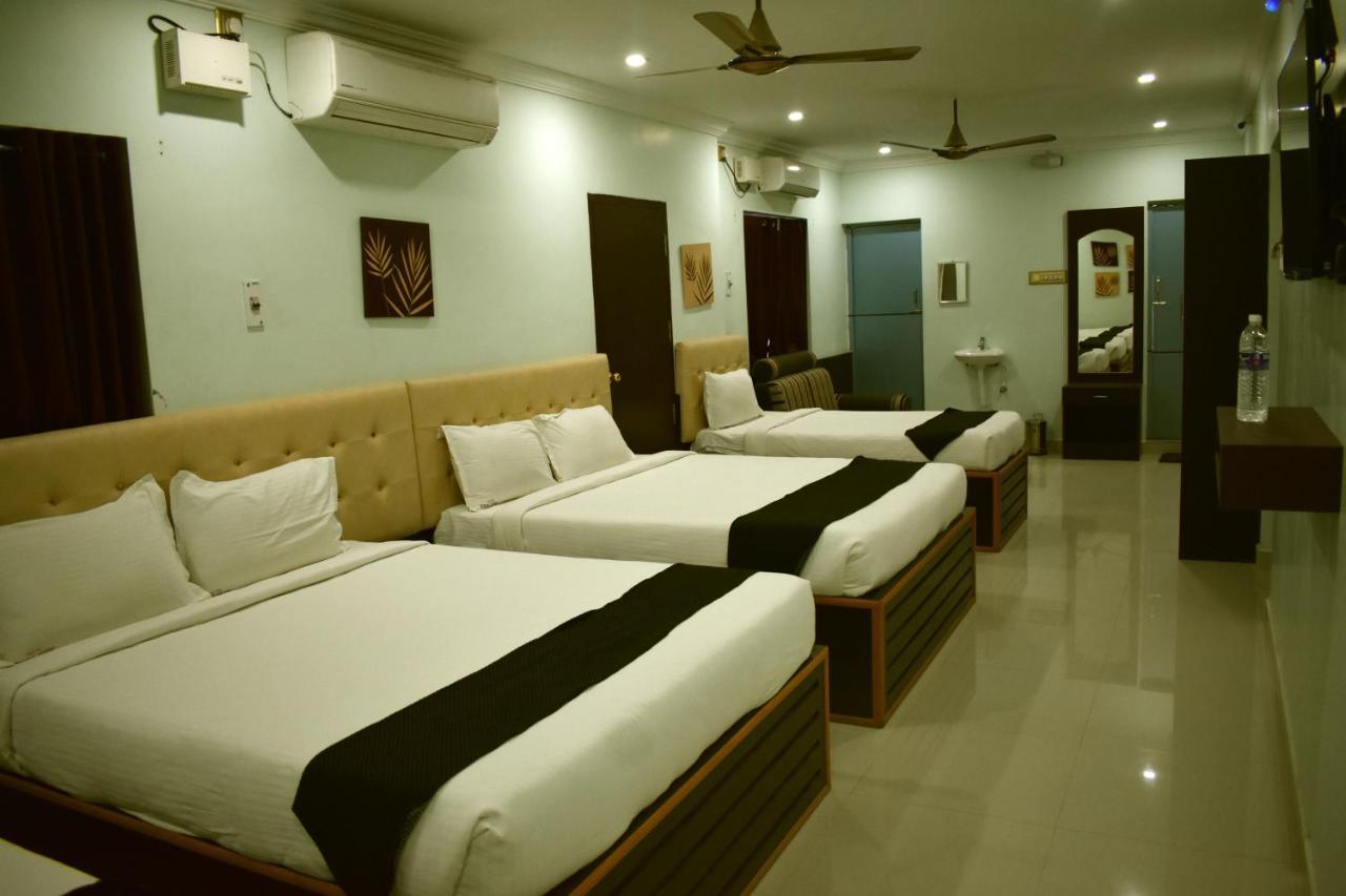 Hotel Apple Park Inn Tiruchirappalli Zimmer foto